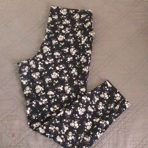 PINK cropped athletic leggings